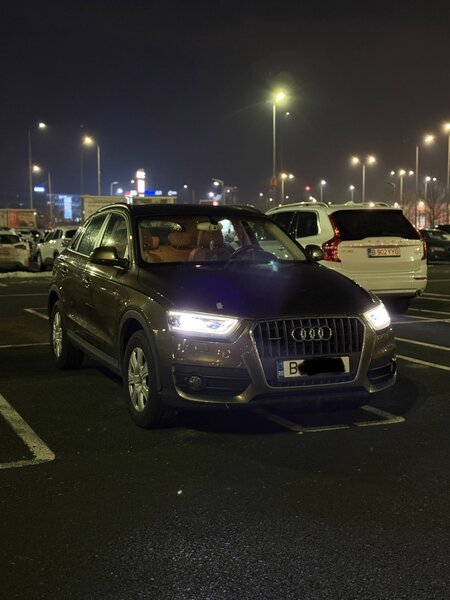 Audi Q3 2.0 TDI Quattro S tronic – 2013 – 177 CP